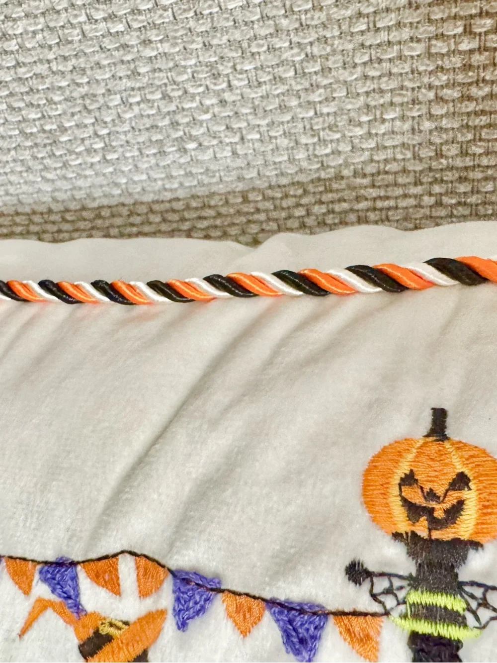 Halloween Town Pillow Ghost Village  Jack O’ Lantern Pumpkins Embroidered NWT